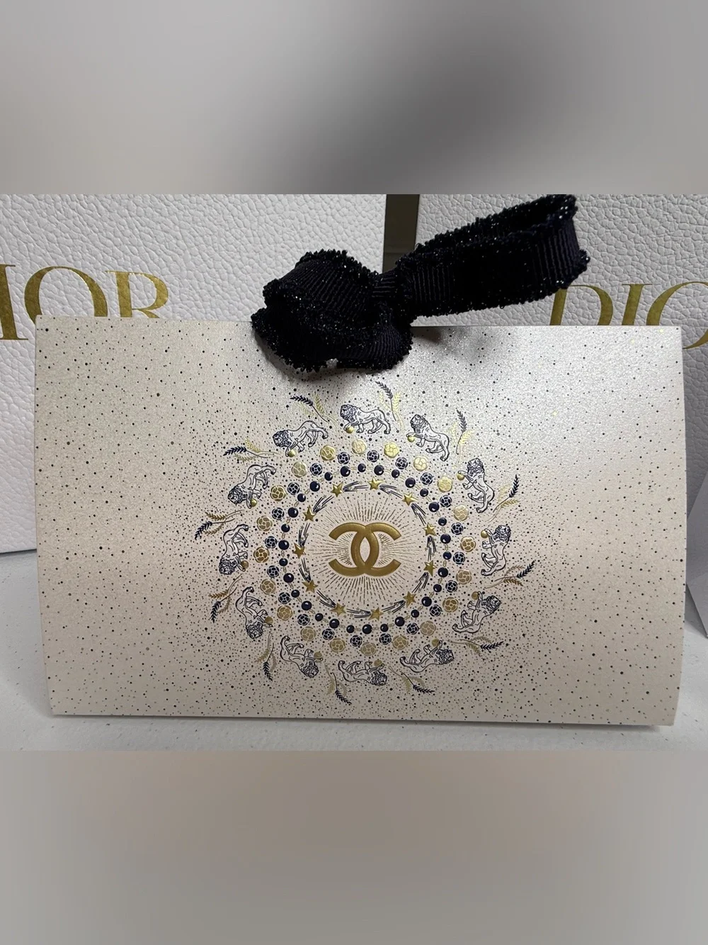 Luxury Gift Box Collection, contains 10 boxes.